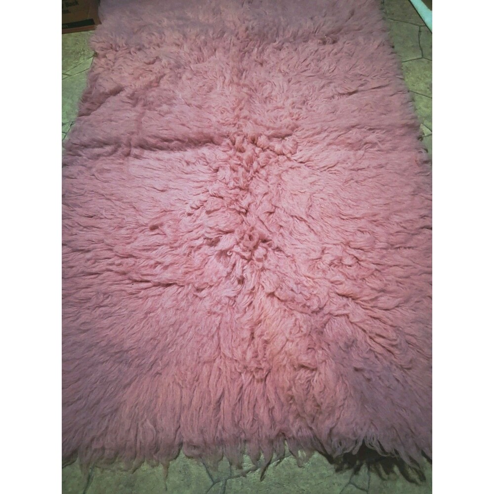 nuLOOM Organic Flokati Wool Rug 3x5 Dusty Rose Pink Newborn Baby Photo Prop